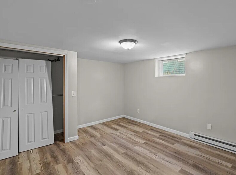 Building Photo - 67 Armington St