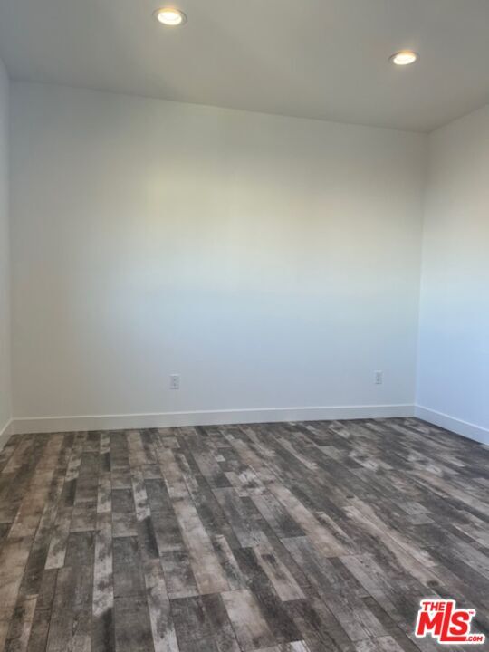 Building Photo - 1445 S Fairfax Ave