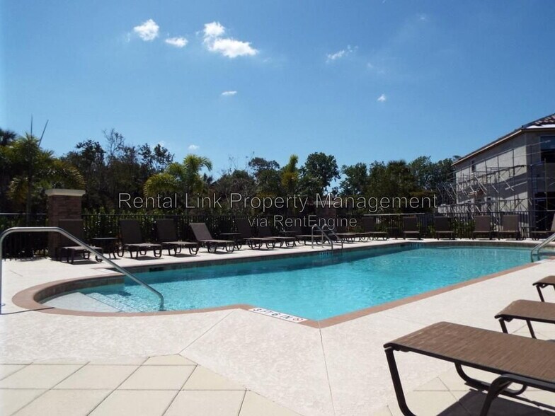 Building Photo - 14658 Summer Rose Way