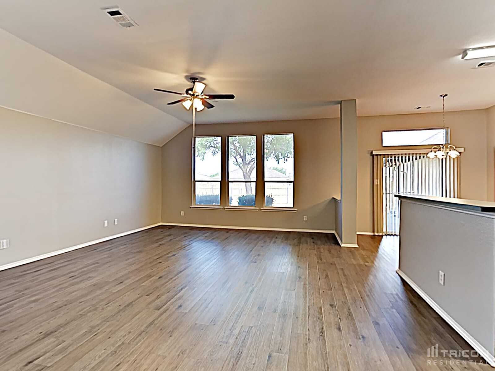 Building Photo - 2109 Pecan Creek Dr