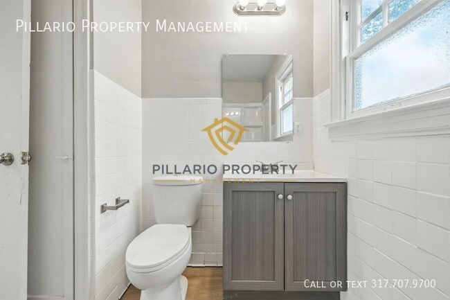 Building Photo - 1407 N Luett Ave