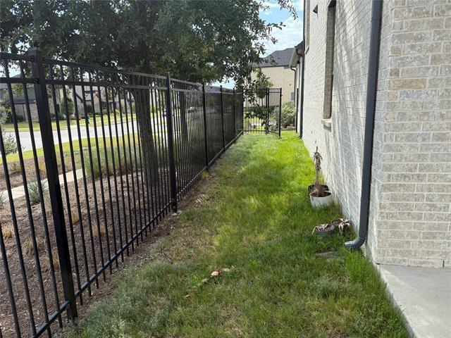 Building Photo - 15718 Tea Tree Rd
