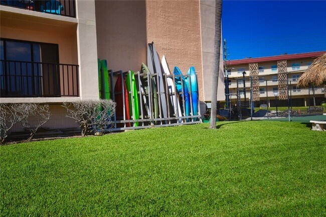 Building Photo - 51 Island Way