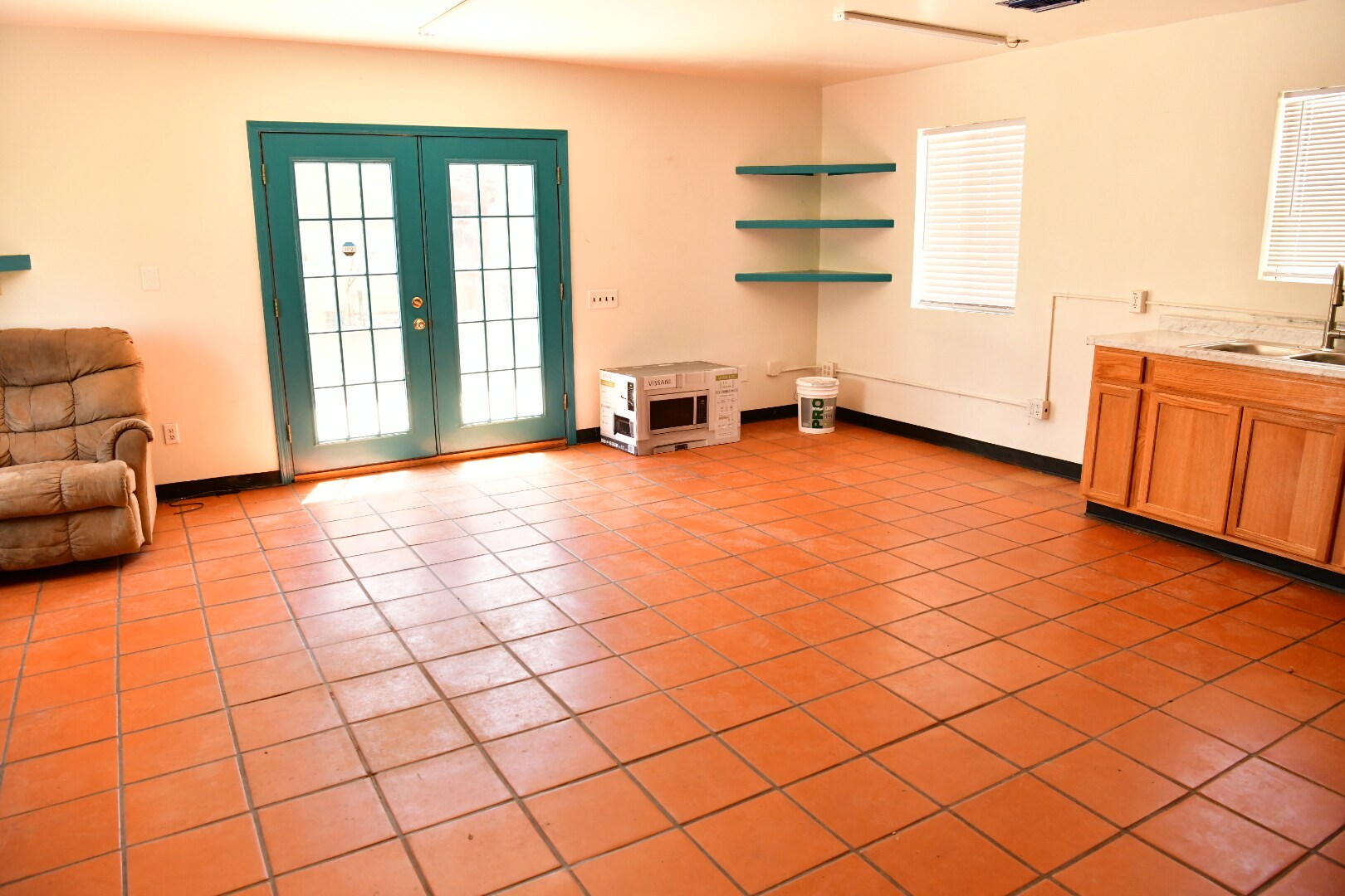 Building Photo - 1175 Cypress Ave