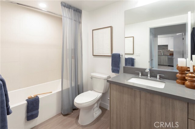 Building Photo - 551 S Harbor Blvd