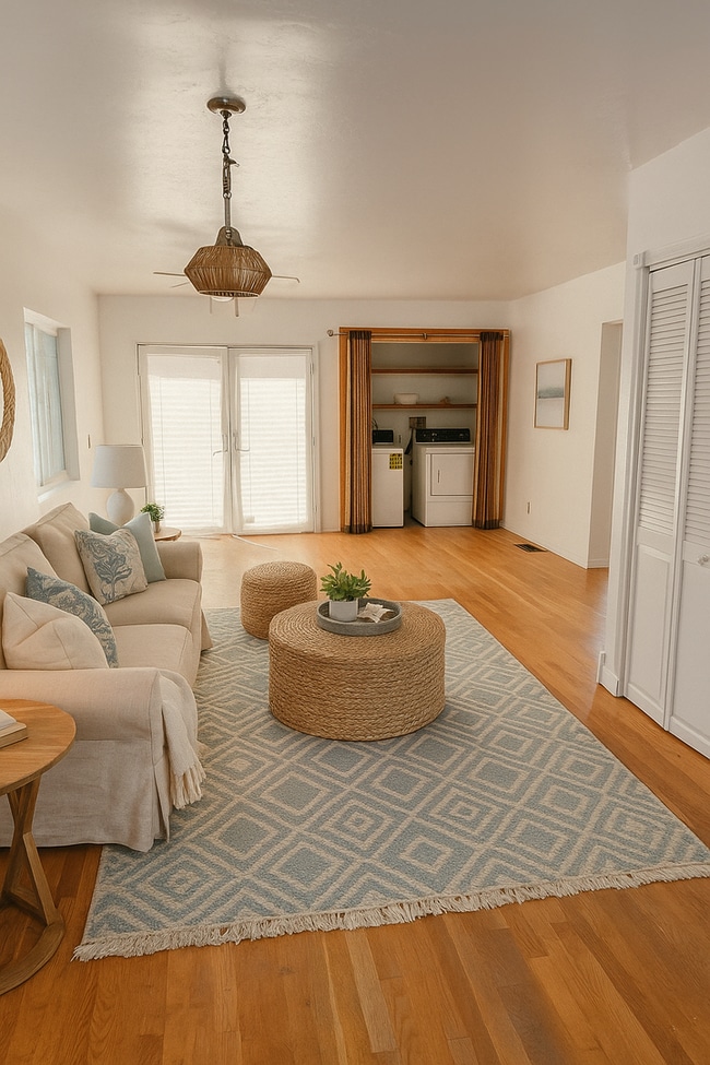 Building Photo - 947 1/2-731-32 Beryl St