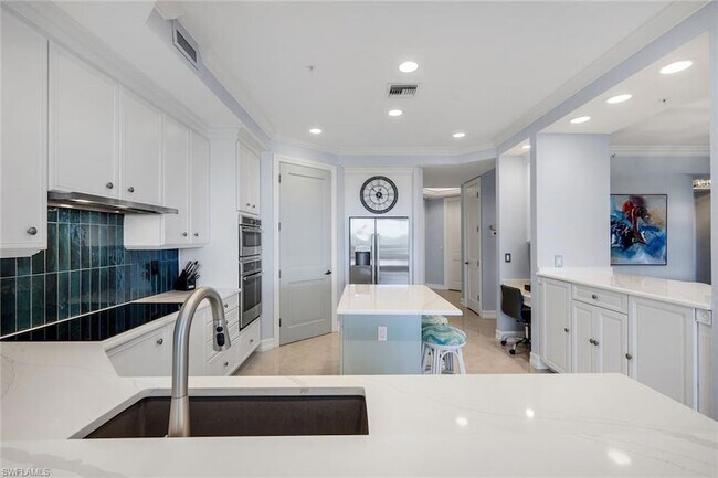 Building Photo - 4811 Island Pond Ct