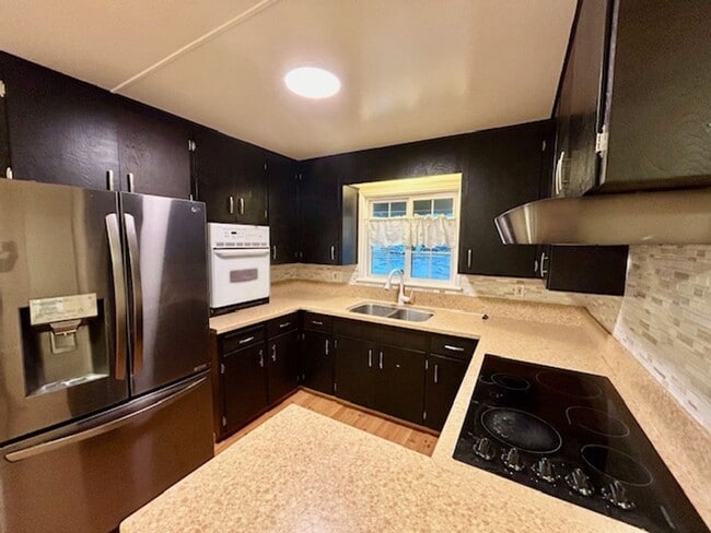 Building Photo - 1653 Los Gatos Way