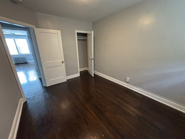Building Photo - 4 Bedrooms 2 Bathrooms, 21239