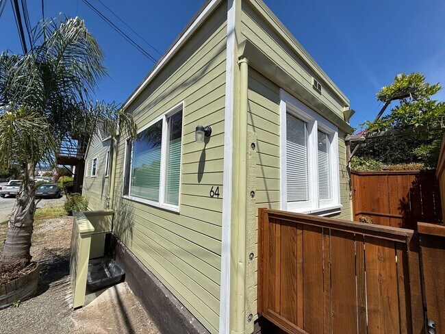 Building Photo - SPACIOUS 2BR/2BA + BONUS ROOM HOME WITH PRIVATE PATIO IN HISTORIC SAN QUENTIN VILLAGE