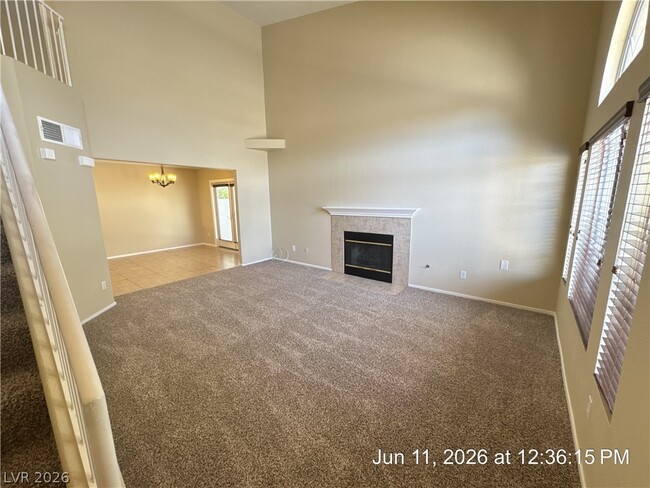 Building Photo - 461 Temple Canyon Pl