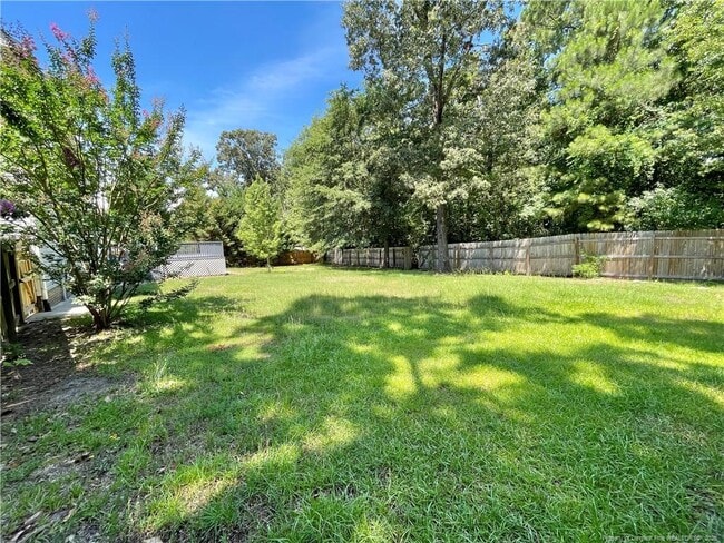 Building Photo - 278 Old Field Loop