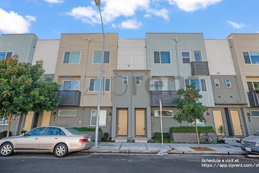 Building Photo - 985 24th St