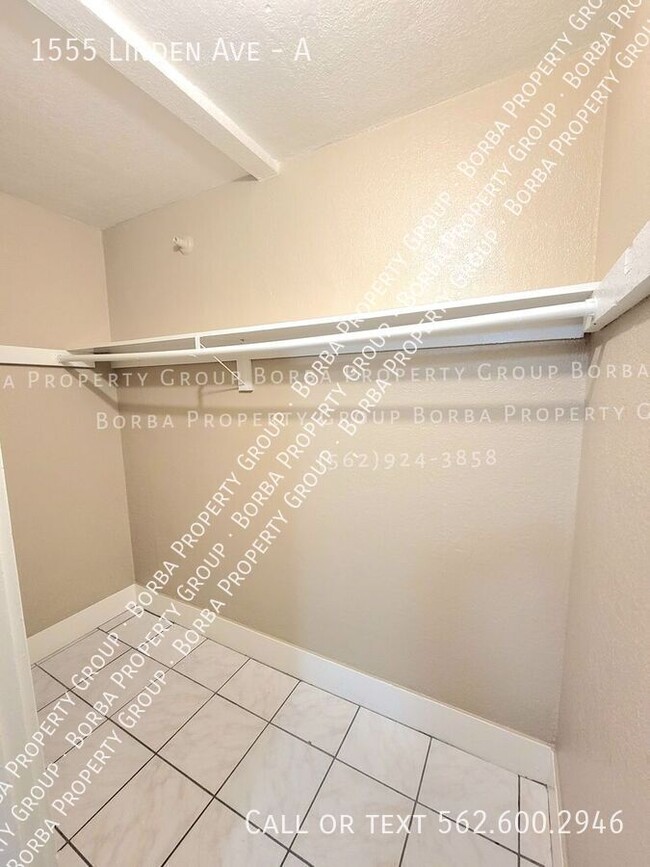 Building Photo - **COZY STUDIO |1 BATH APARTMENT WITHIN A G...