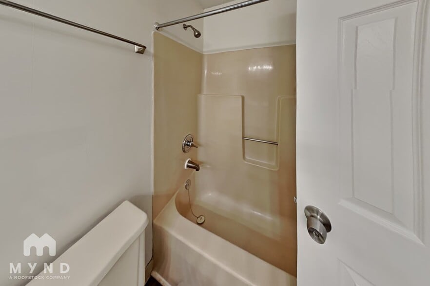 Building Photo - 7225 Little Fawn Pkwy