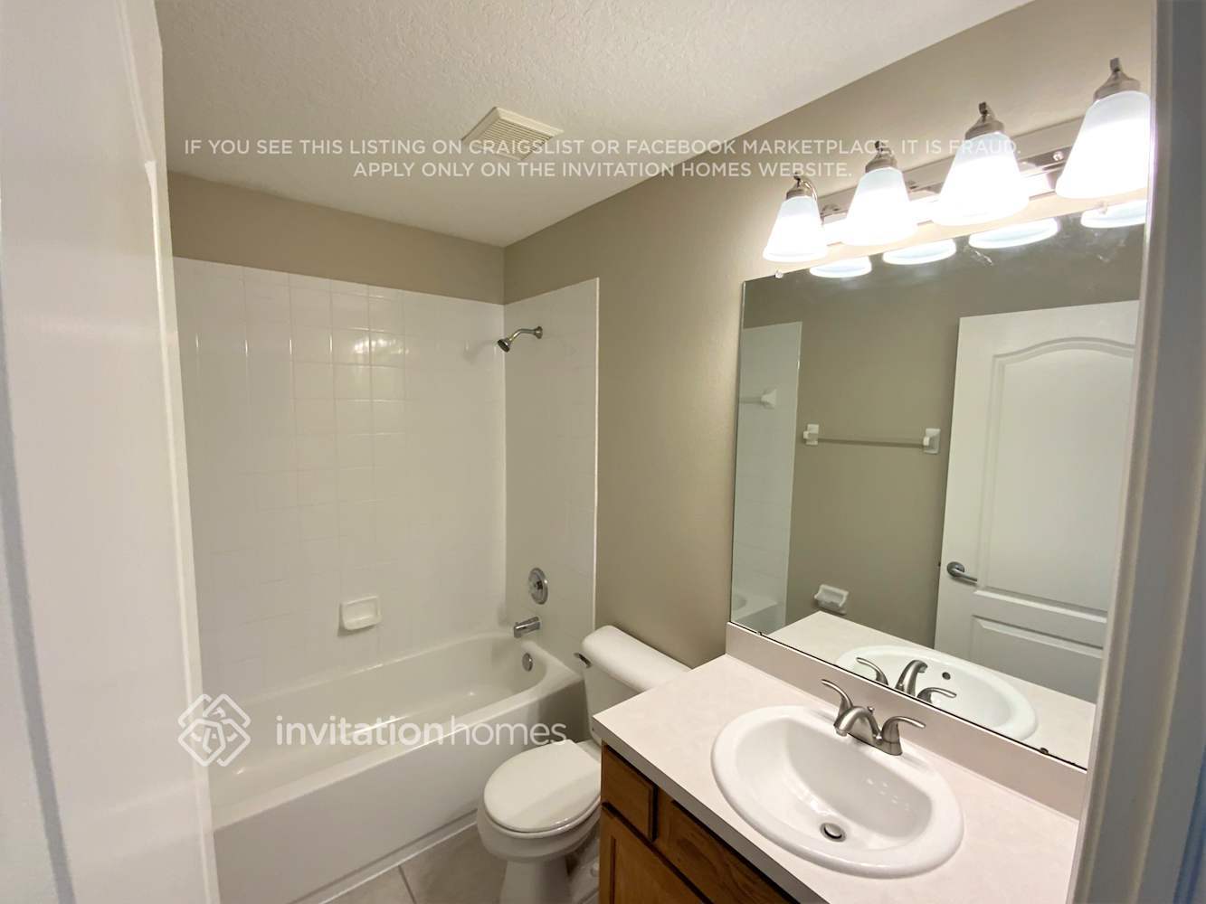 Building Photo - 11513 Misty Isle Ln