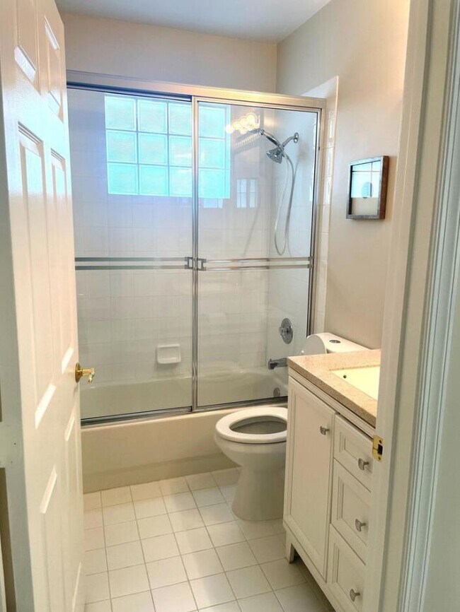 Building Photo - 9731 Cherry Blossom Ct