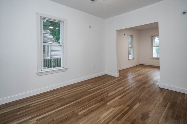 Building Photo - 11 Deforrest Ave