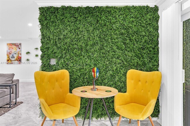 Building Photo - 2191 SW 27th Ln