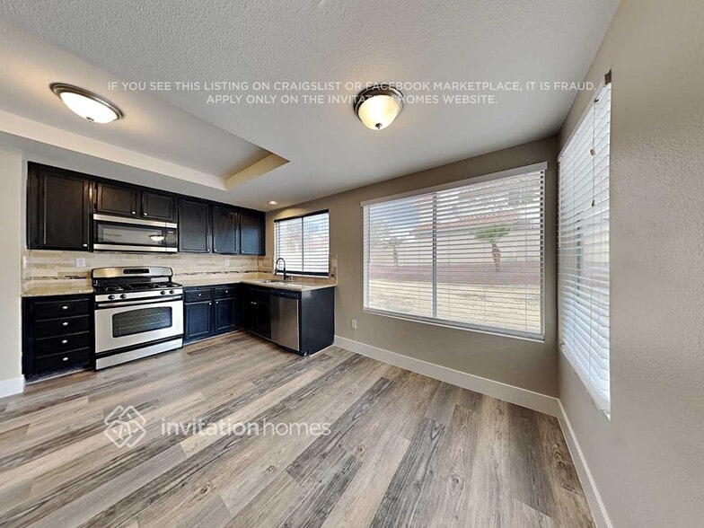 Building Photo - 5735 Indian Ridge Dr