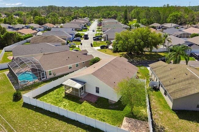 Building Photo - 7904 Floradora Dr