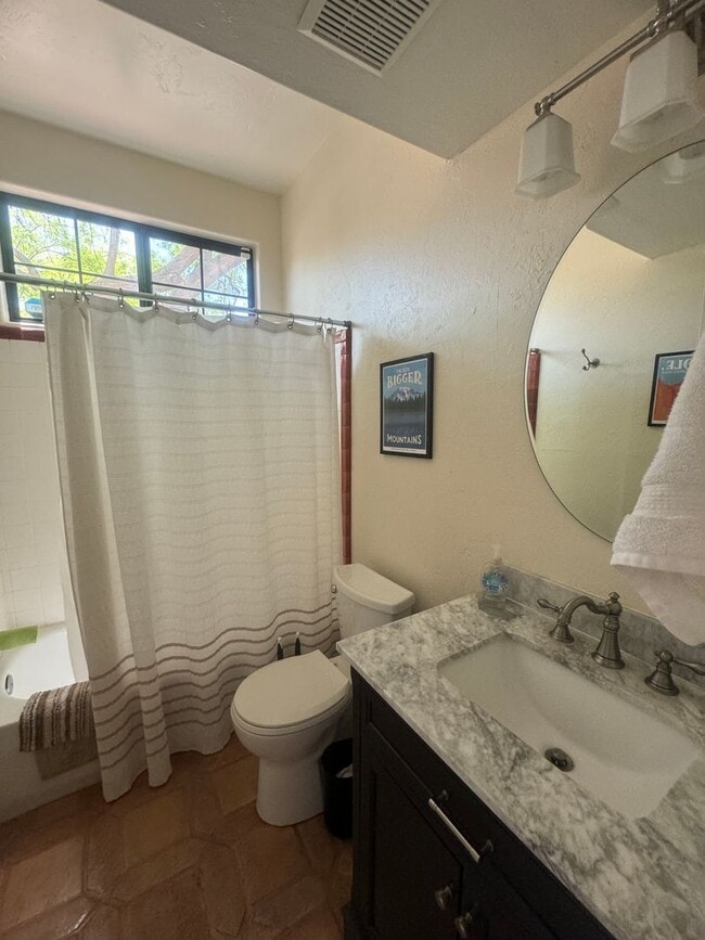 Building Photo - 4300 N Rillito Creek Pl