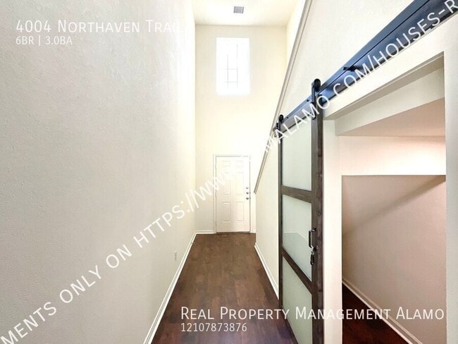 Building Photo - 4004 Northaven Trail