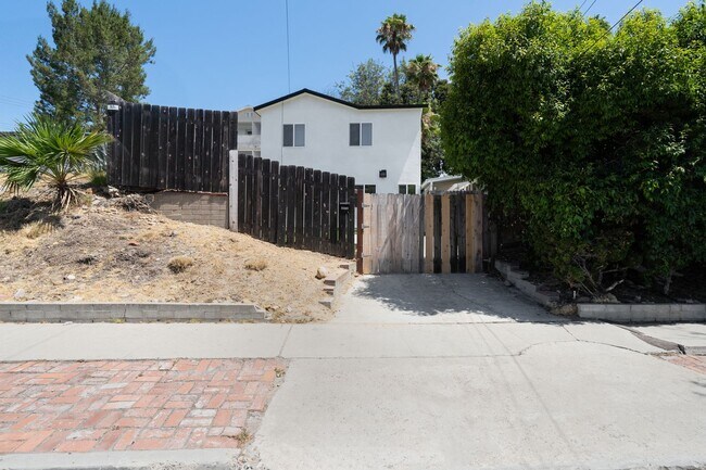 Building Photo - Solar panels - save money!