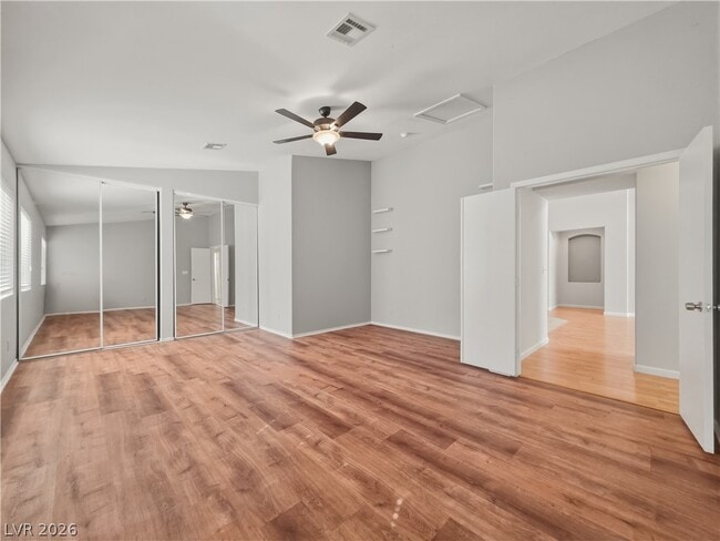 Building Photo - 1037 Blue Lantern Dr