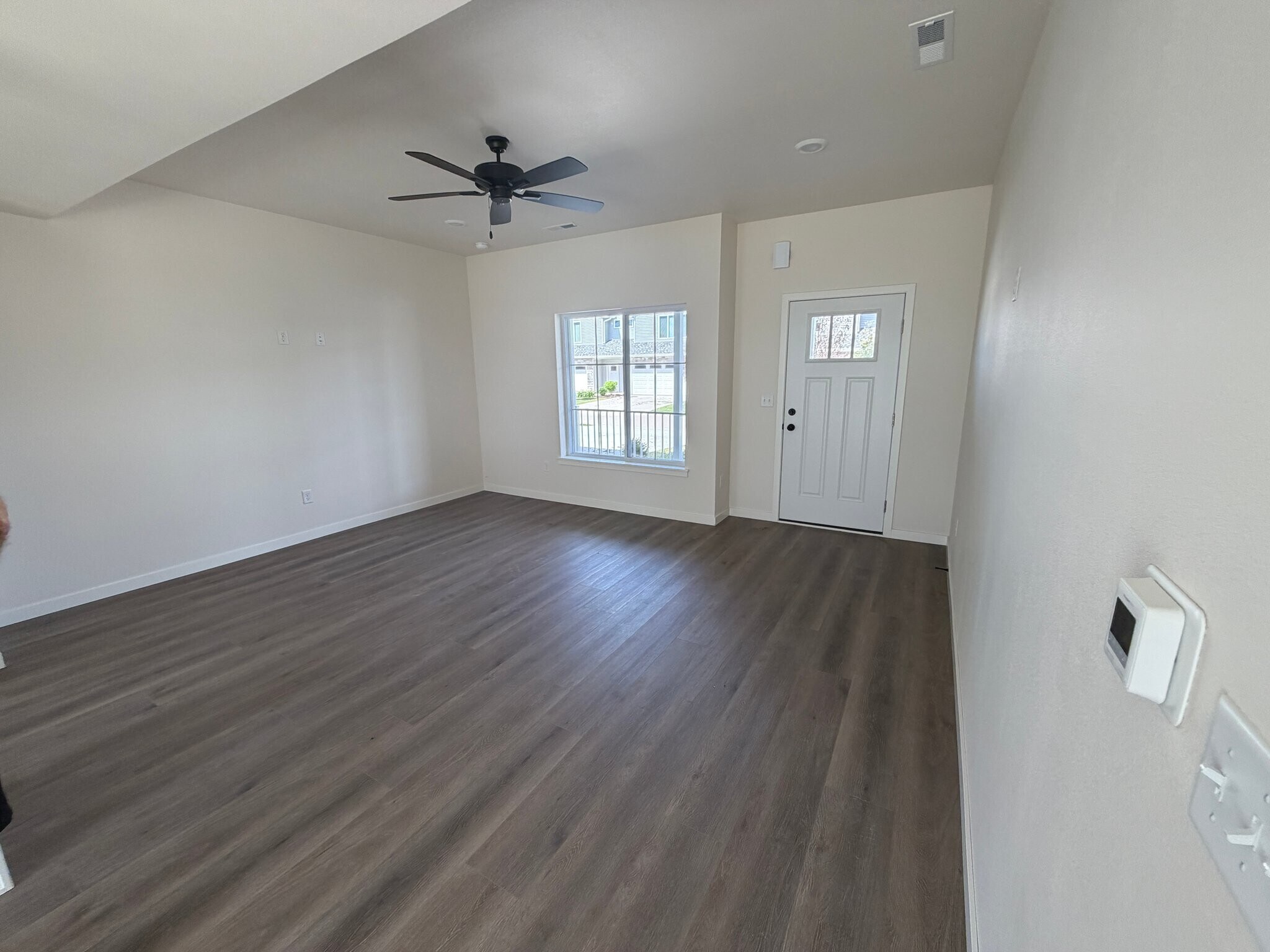 Building Photo - 1648 Aspen Ct