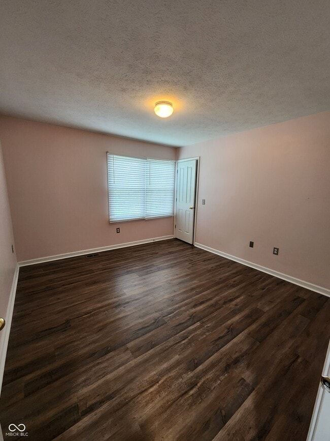 Building Photo - 14504 Cherry Ridge Rd