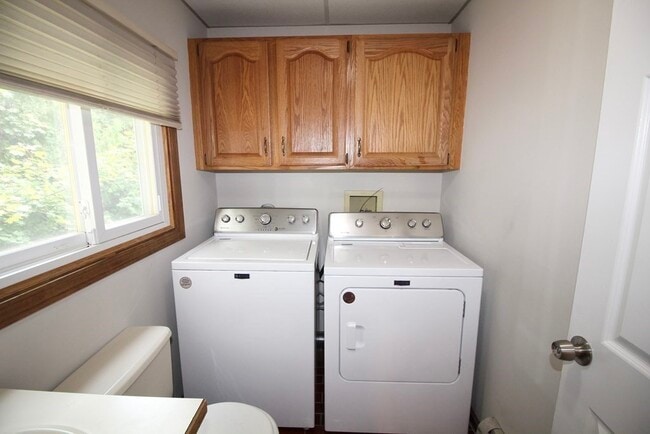 Building Photo - 27 Andover Rd