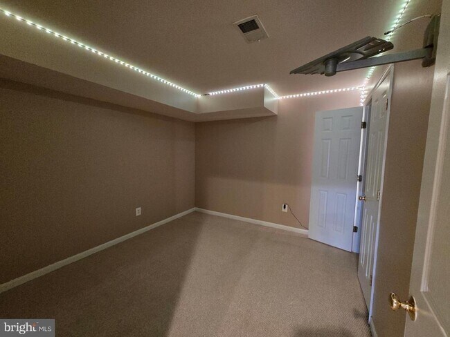 Building Photo - 15692 William Bayliss Ct