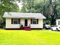 Building Photo - 955 Cloverdale Dr