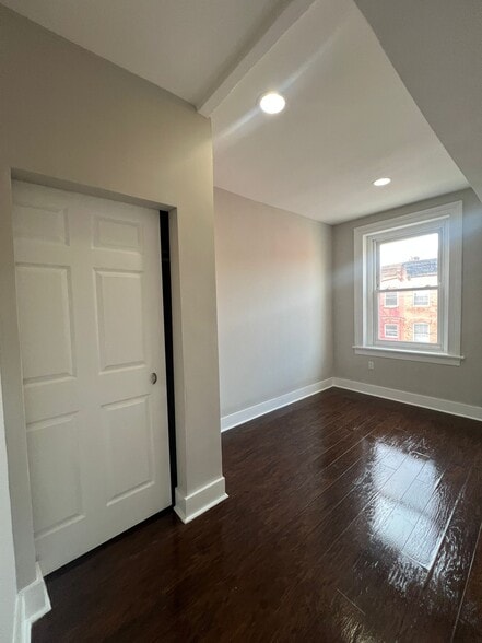 Bedroom - 8 Elm St