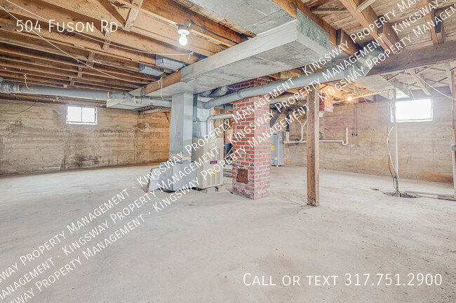 Building Photo - 504 W Fuson Rd