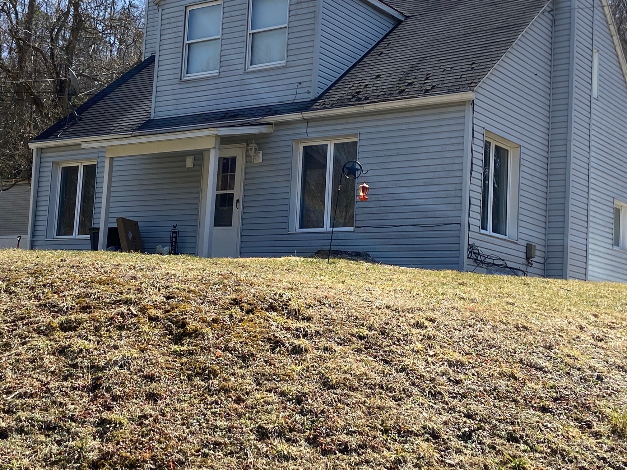 Main House Image - 742 Pony Farm Road
