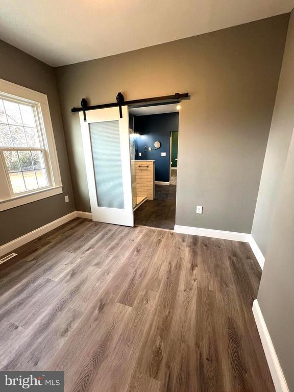 Building Photo - 7617 Old Plank Rd