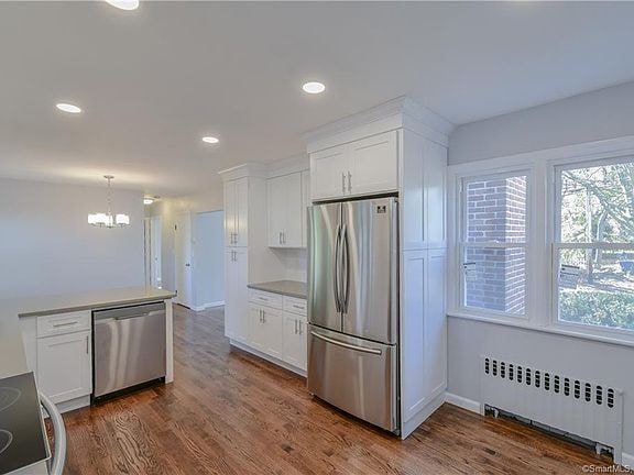 Building Photo - 19 Leonard Pl