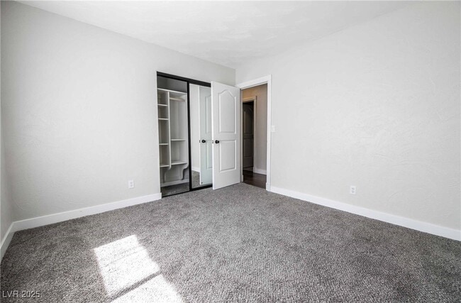 Building Photo - 2724 Eagle Springs Ct