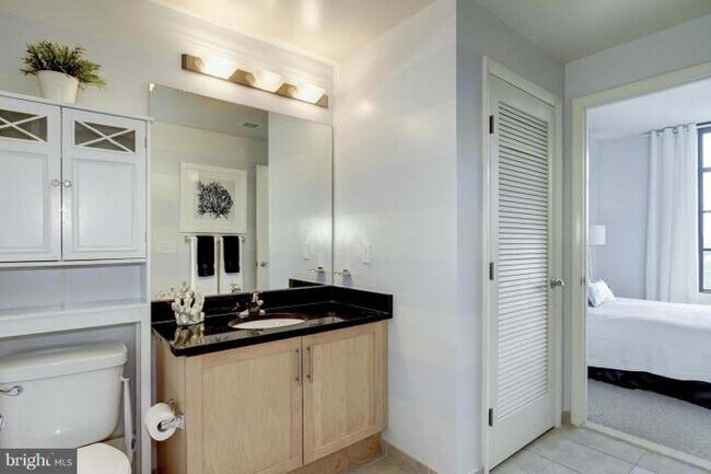 Building Photo - 437 New York Ave NW