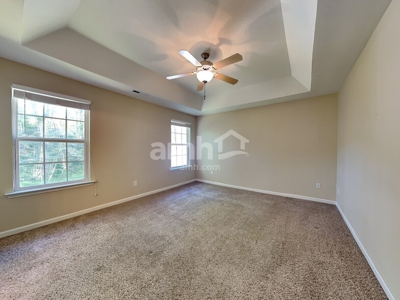 Building Photo - 129 Midwood Rd