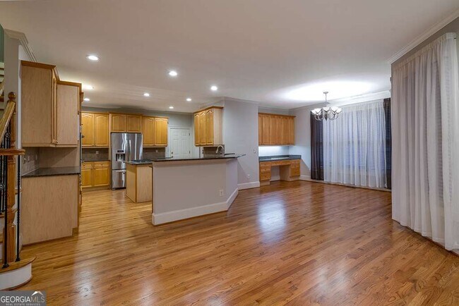 Building Photo - 9445 Stoney Ridge Ln