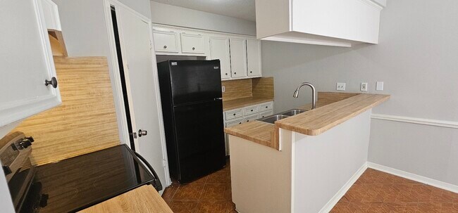 Building Photo - 11507 Nobility Dr