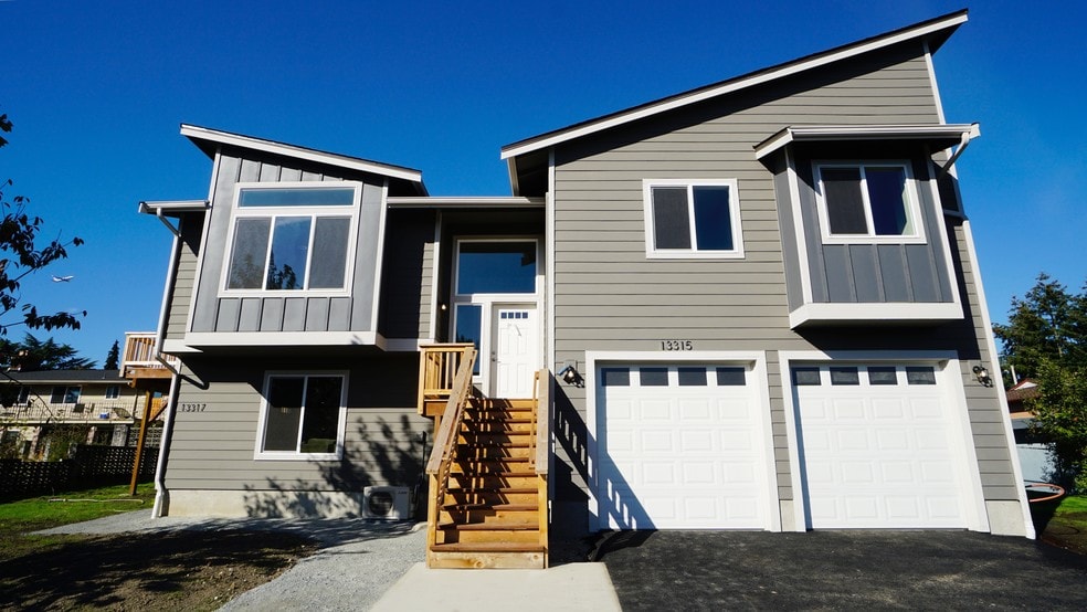 Primary Photo - 13315 26th Ct S