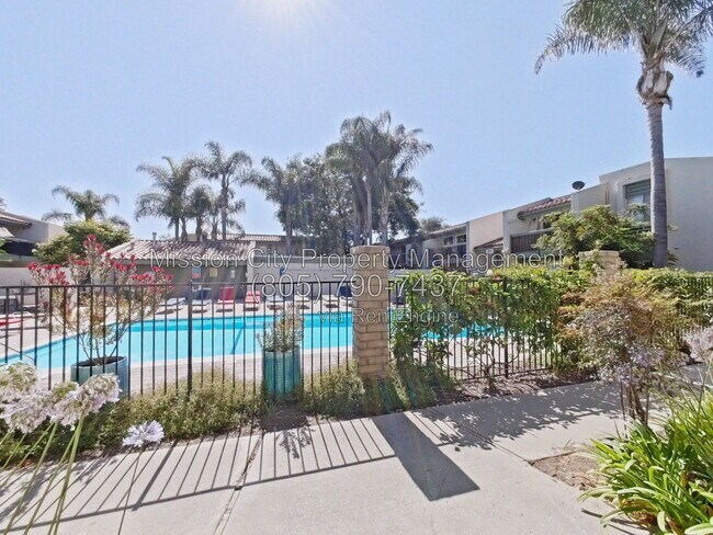 Building Photo - 5514 Armitos Ave