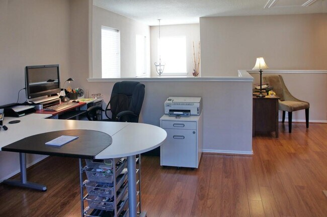 Building Photo - 13600 Breton Ridge St