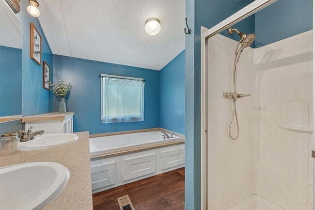 Building Photo - 106 County Road 3755