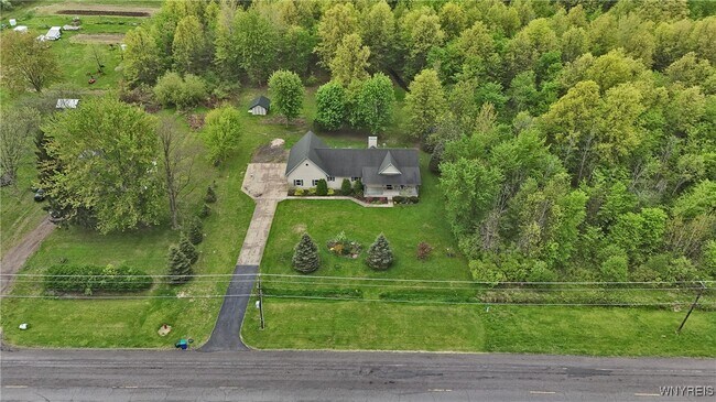 Building Photo - 922 Pletcher Rd