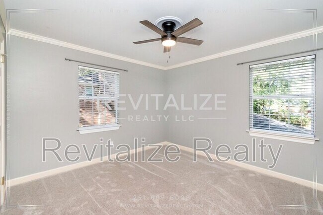 Building Photo - 2949 Cloverland Ct